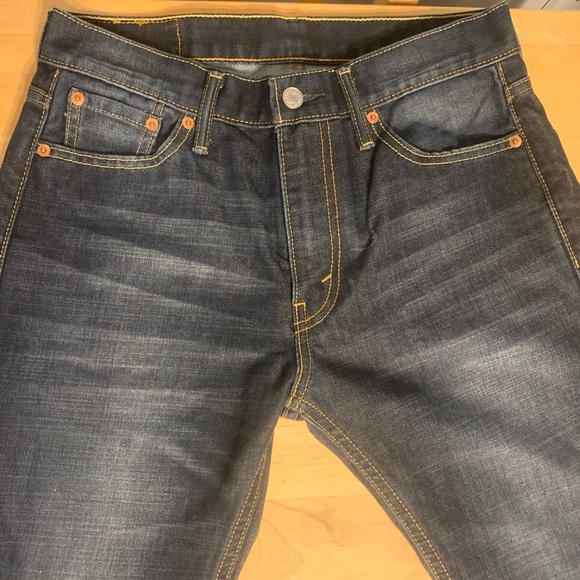 Levis Denim Jeans - Picture 6 of 7